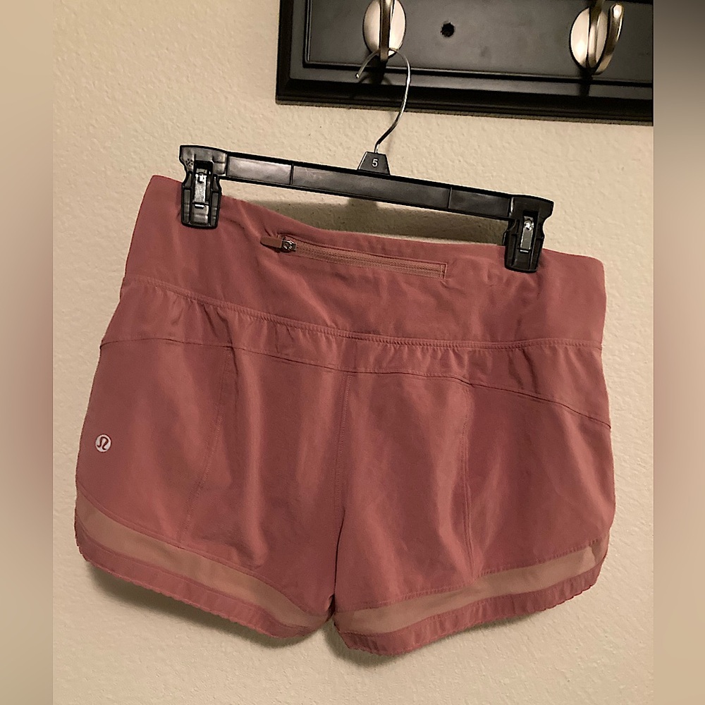 Lululemon Shorts Size 6